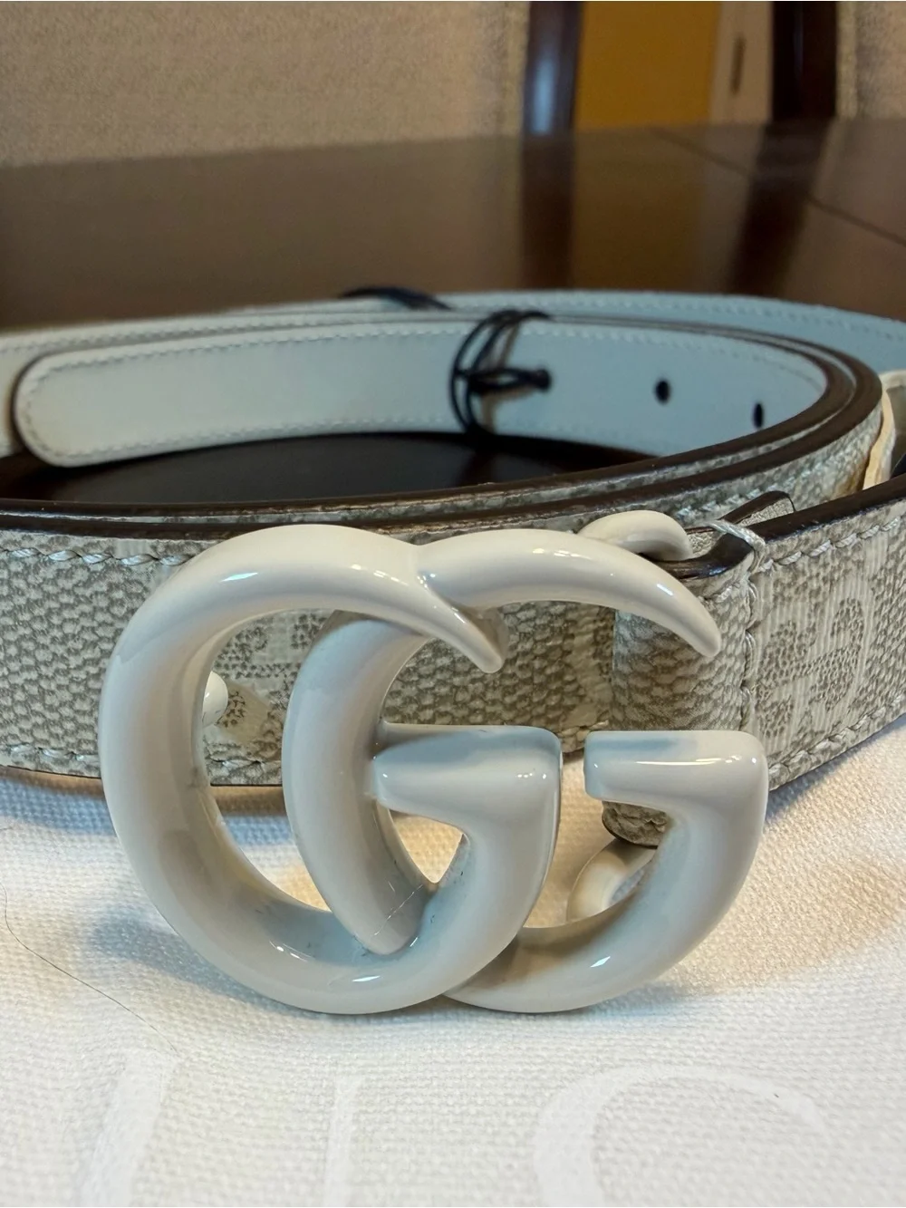 New Gucci GG Logo Buckle Ivory Gray Leather Belt Size 42 / 105 cm Waist 38 - 42 - Picture 5 of 13